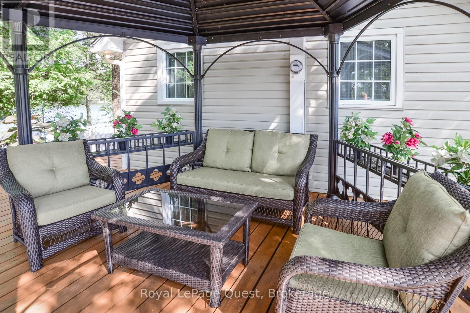 1 Island 4sr, Gravenhurst, Ontario  P0E 1G0 - Photo 15 - X12187655