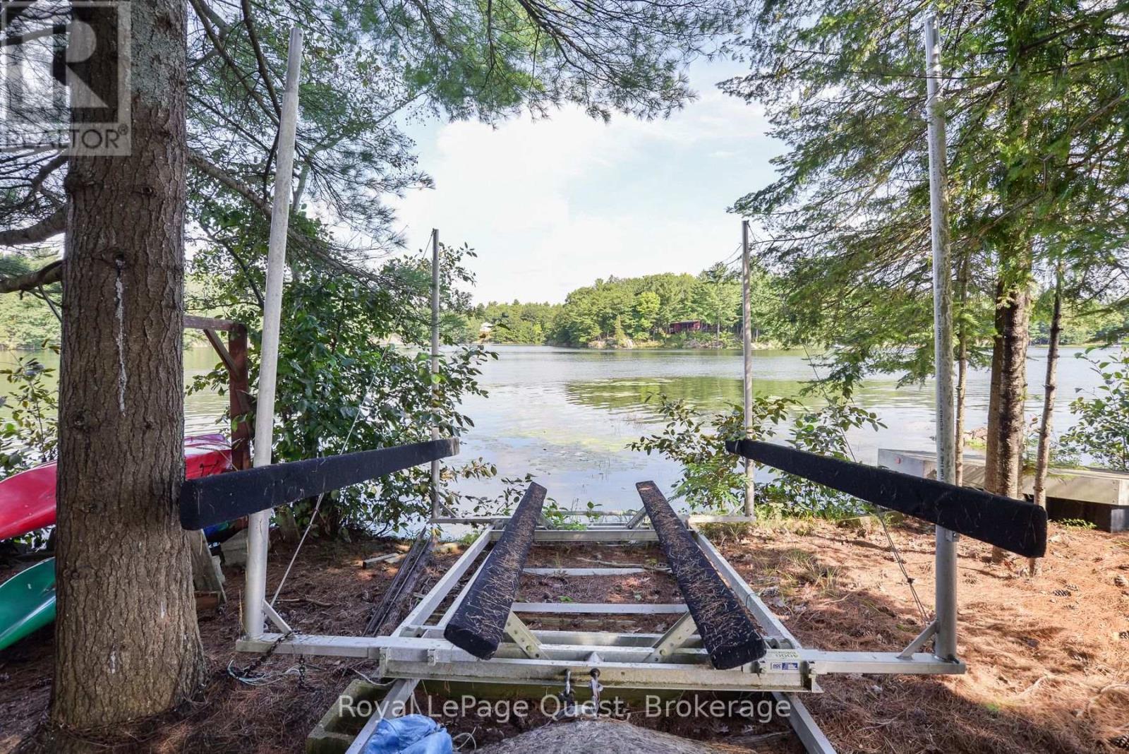 1 Island 4sr, Gravenhurst, Ontario  P0E 1G0 - Photo 28 - X12187655