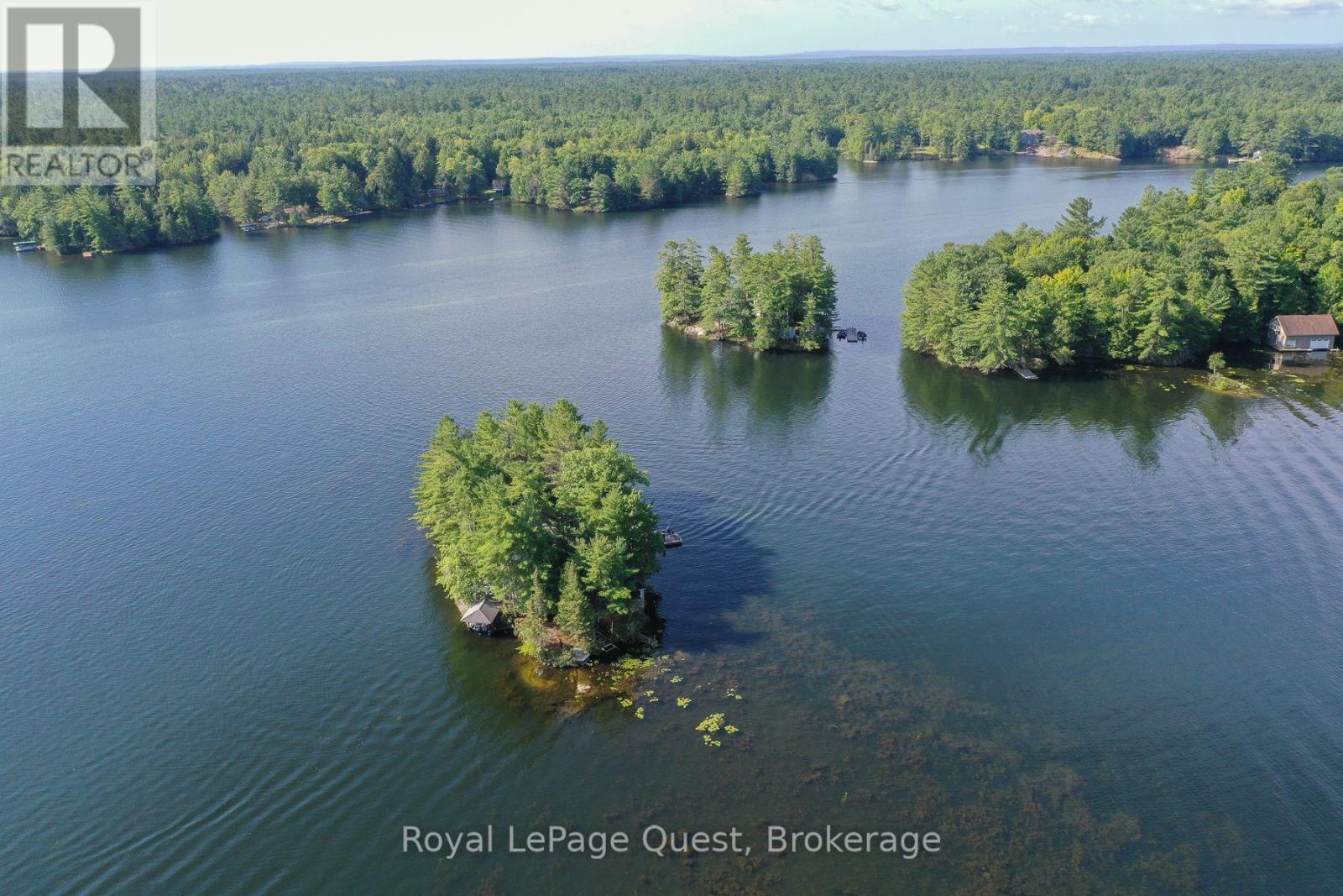 1 Island 4sr, Gravenhurst, Ontario  P0E 1G0 - Photo 33 - X12187655