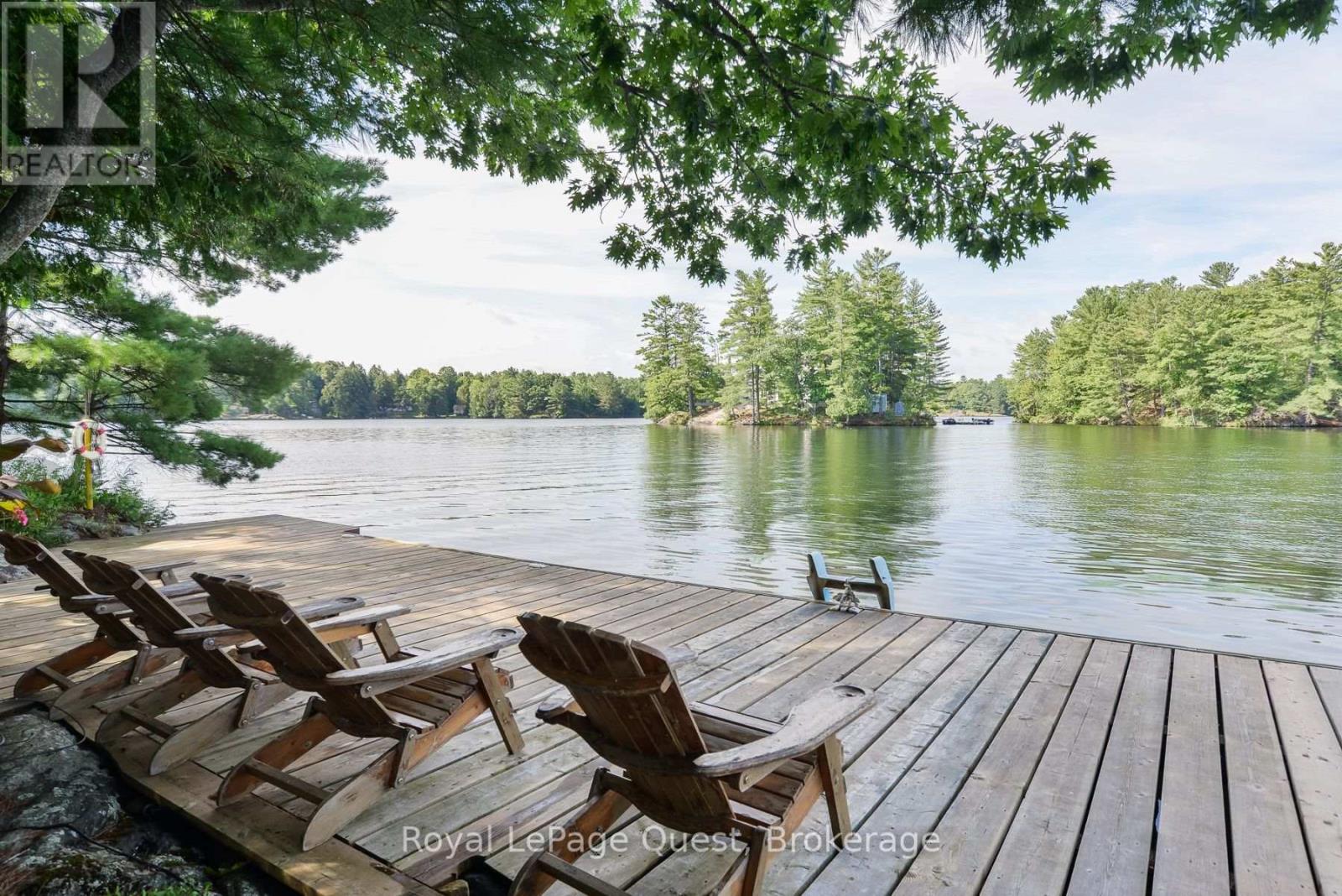 1 Island 4sr, Gravenhurst (Wood (Gravenhurst)), Ontario  P0E 1G0 - Photo 8 - X12187655