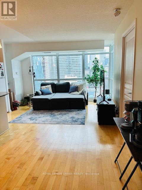 2205 - 18 Yonge Street, Toronto (Waterfront Communities), Ontario  M5E 1Z8 - Photo 8 - C12187634