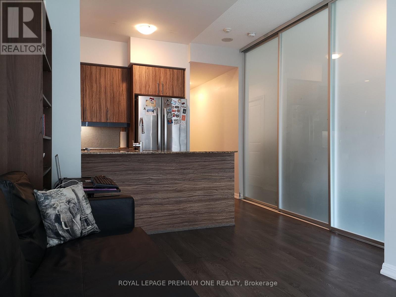 1718 - 1718-75 East Liberty St Street, Toronto, Ontario  M6K 3R3 - Photo 2 - C12187637