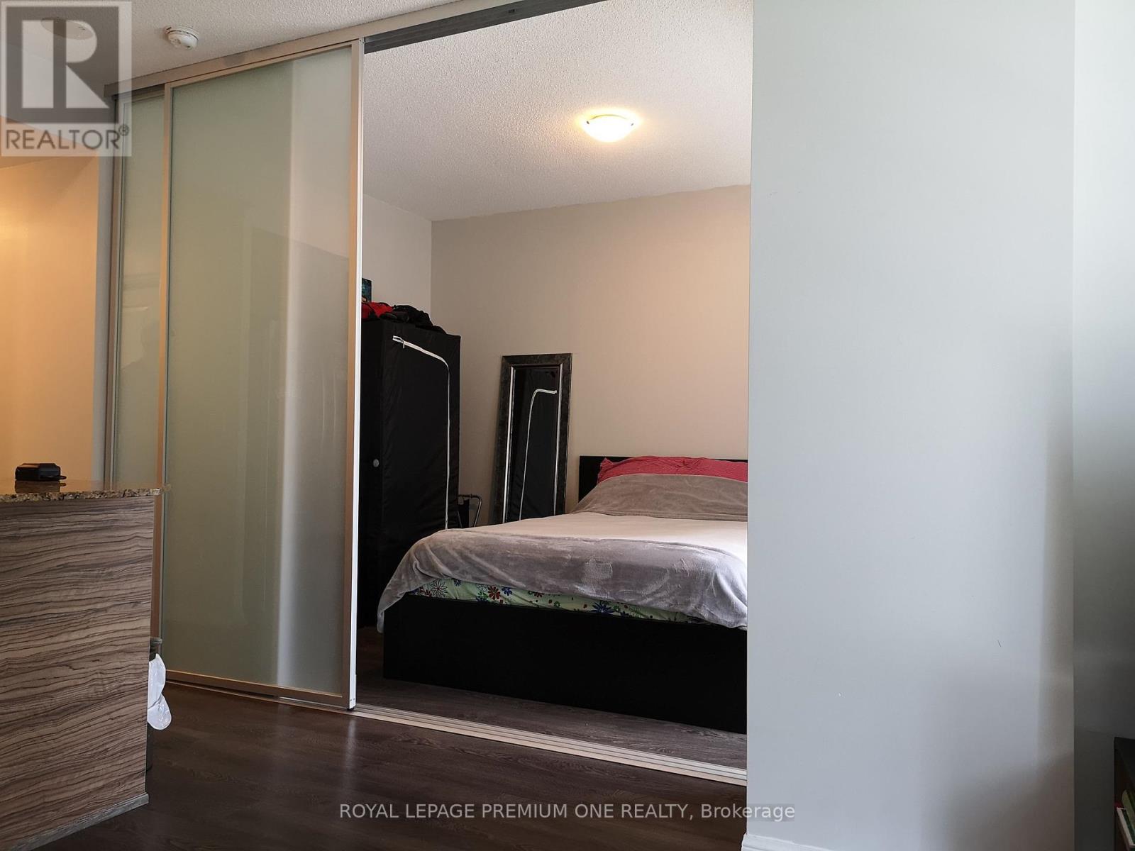 1718 - 1718-75 East Liberty St Street, Toronto, Ontario  M6K 3R3 - Photo 9 - C12187637