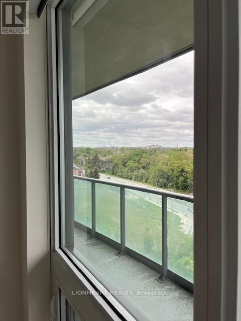704 - 35 Brian Peck Crescent, Toronto, Ontario  M4G 0A5 - Photo 10 - C12187649