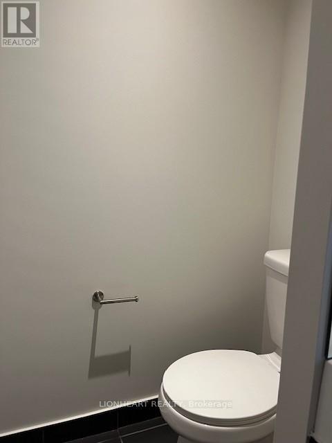 704 - 35 Brian Peck Crescent, Toronto, Ontario  M4G 0A5 - Photo 12 - C12187649
