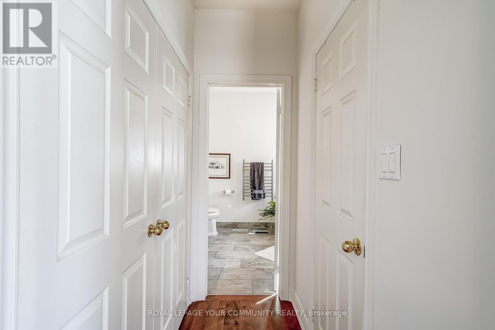 11 Whitebirch Lane, East Gwillimbury (Sharon), Ontario  L0G 1V0 - Photo 27 - N12057170