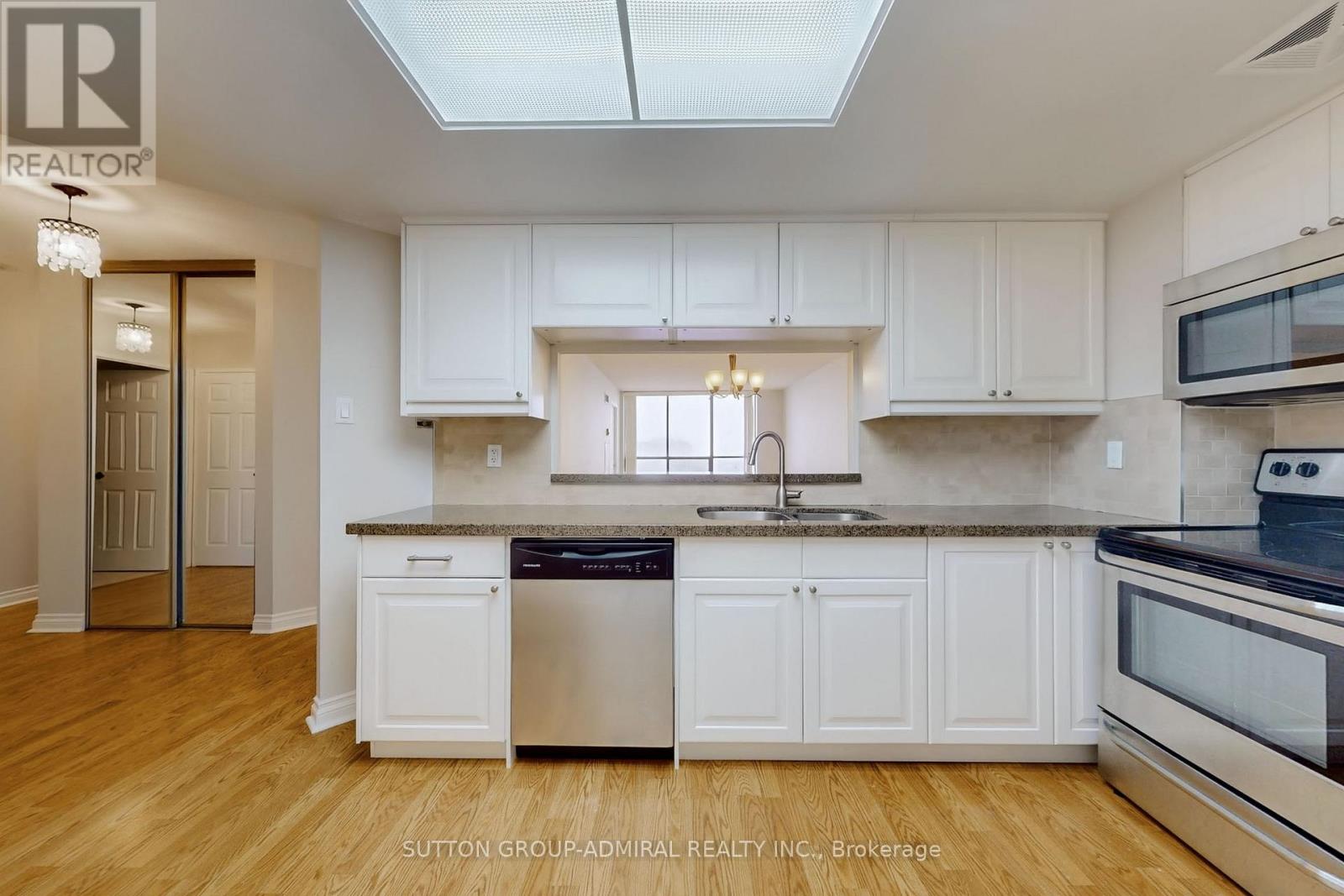 1107 - 7601 Bathurst Street, Vaughan, Ontario  L4J 4H5 - Photo 10 - N12187661