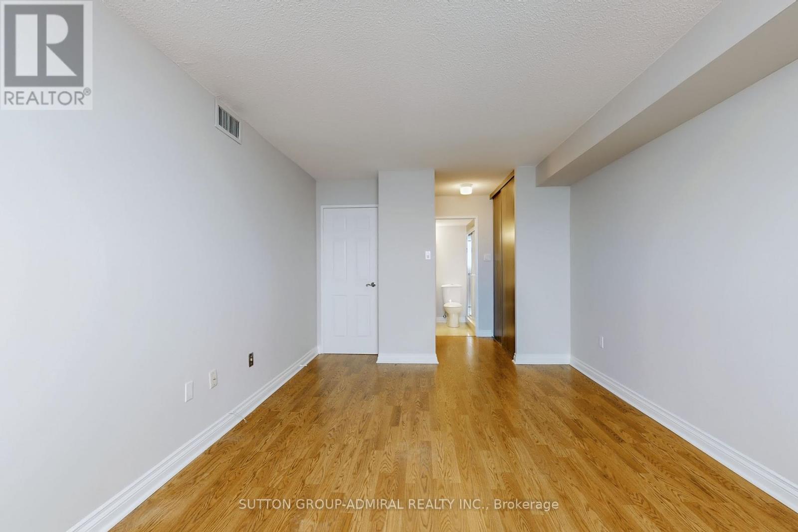 1107 - 7601 Bathurst Street, Vaughan, Ontario  L4J 4H5 - Photo 14 - N12187661