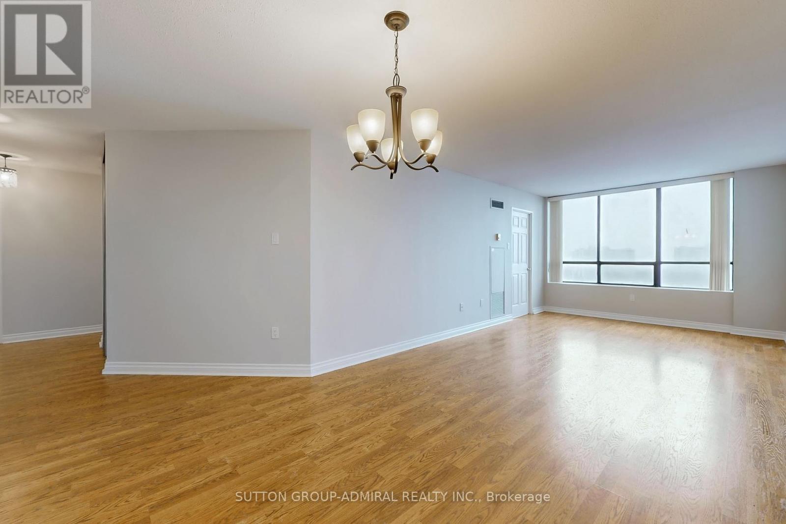 1107 - 7601 Bathurst Street, Vaughan, Ontario  L4J 4H5 - Photo 4 - N12187661