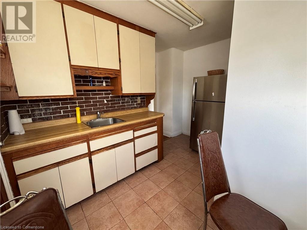 521 Mary Street, Hamilton, Ontario  L8L 4X6 - Photo 12 - 40733485