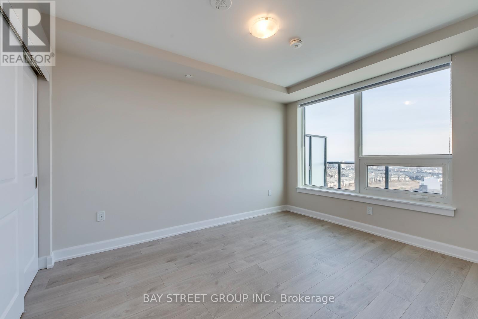 1006 - 3200 William Coltson Avenue, Oakville, Ontario  L6H 7W6 - Photo 24 - W12187646