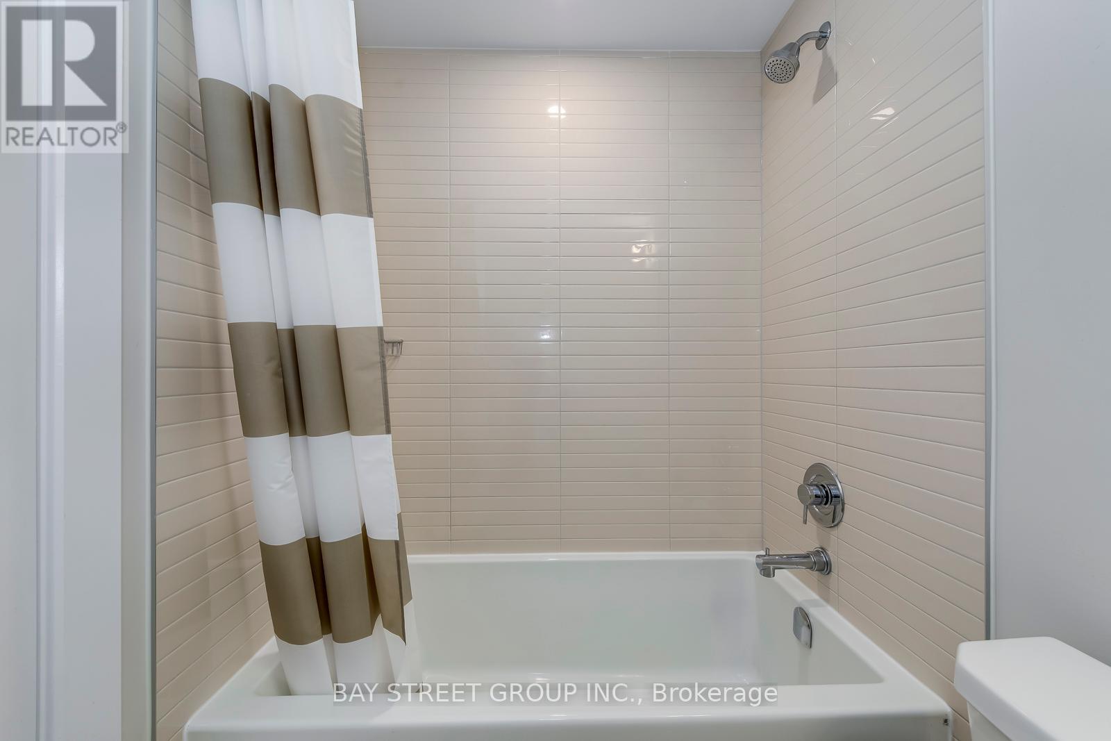 1006 - 3200 William Coltson Avenue, Oakville, Ontario  L6H 7W6 - Photo 28 - W12187646