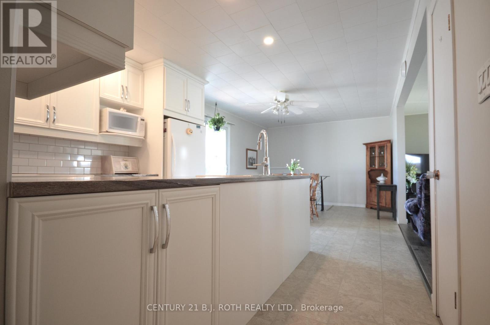 11704 64 Highway, West Nipissing, Ontario  P0H 2M0 - Photo 11 - X12187652
