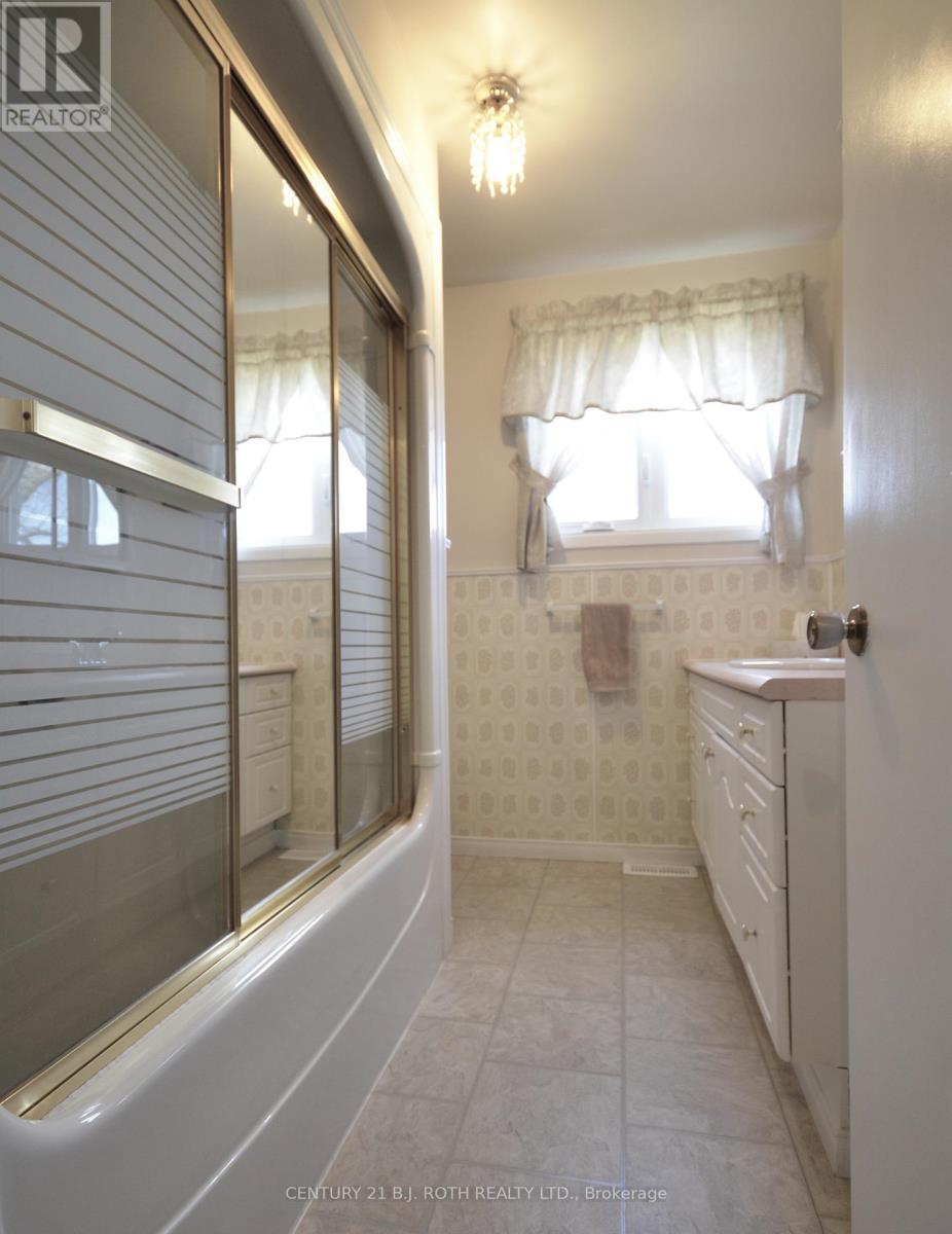 11704 64 Highway, West Nipissing, Ontario  P0H 2M0 - Photo 21 - X12187652