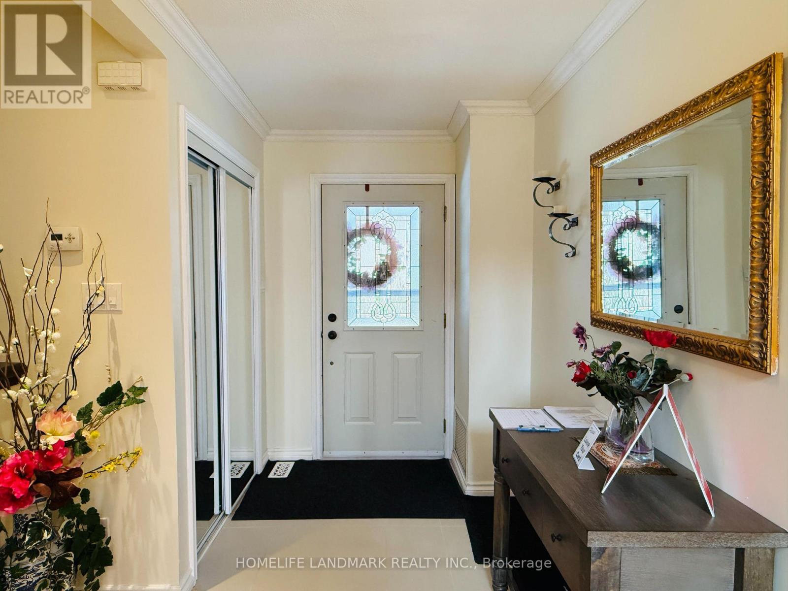 Property at 140 WOLFE TRAIL image 5