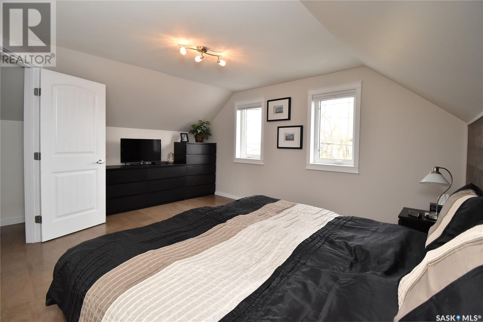 1417 Second Street, Estevan, Saskatchewan  S4A 0M5 - Photo 27 - SK007737