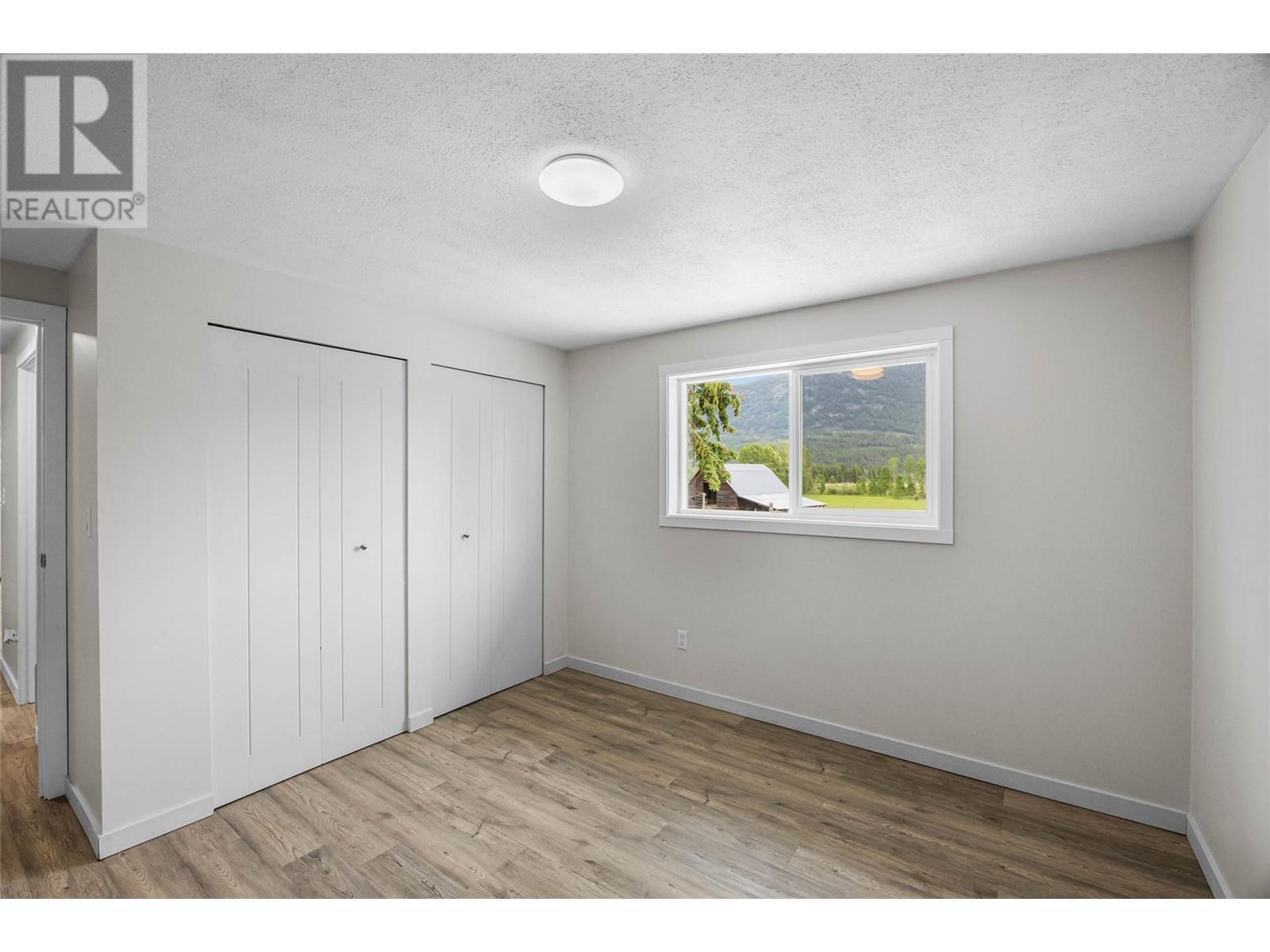 7398 Yellowhead Highway S, Barriere, British Columbia  V0E 1R0 - Photo 13 - 10328473