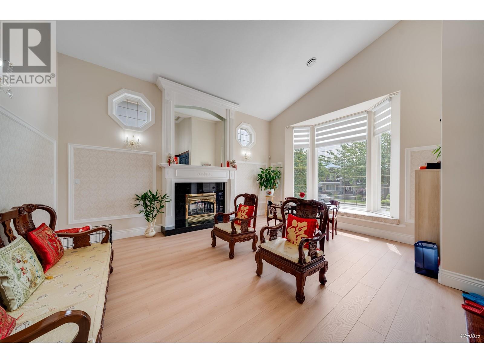 6589 Kitchener Street, Burnaby, British Columbia  V5B 2J7 - Photo 6 - R3008985