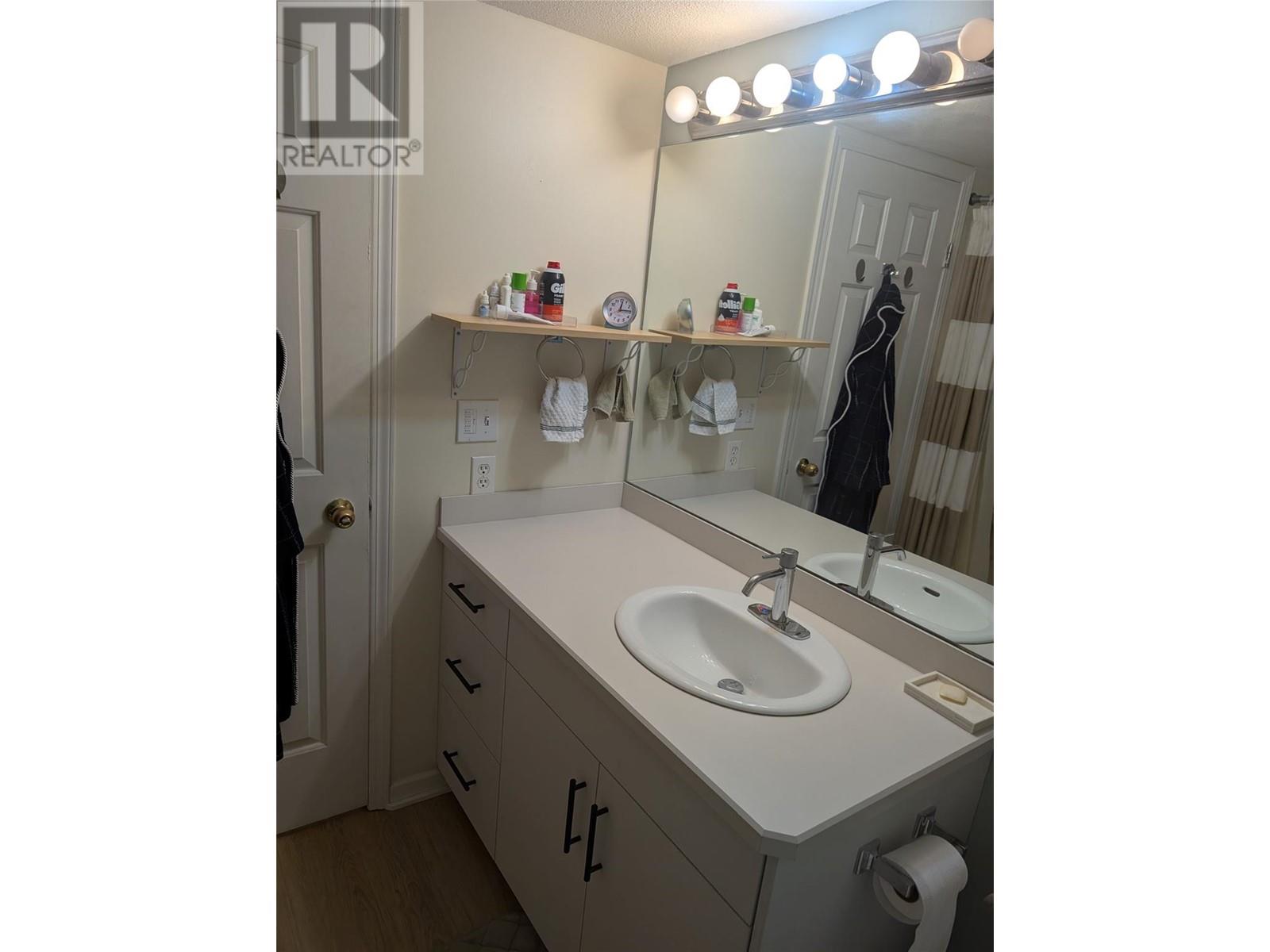 993 Klo Road Unit# 203, Kelowna, British Columbia  V1Y 9L2 - Photo 22 - 10336217