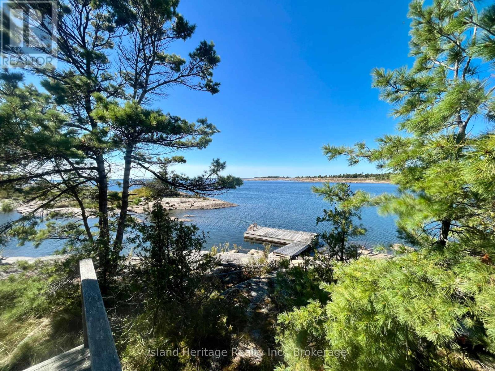 D-44 Wallbridge Island, Parry Sound Remote Area, Ontario  P0G 1K0 - Photo 36 - X12187700