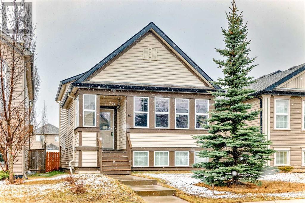 Property at 61 Everglen Way SW image 1