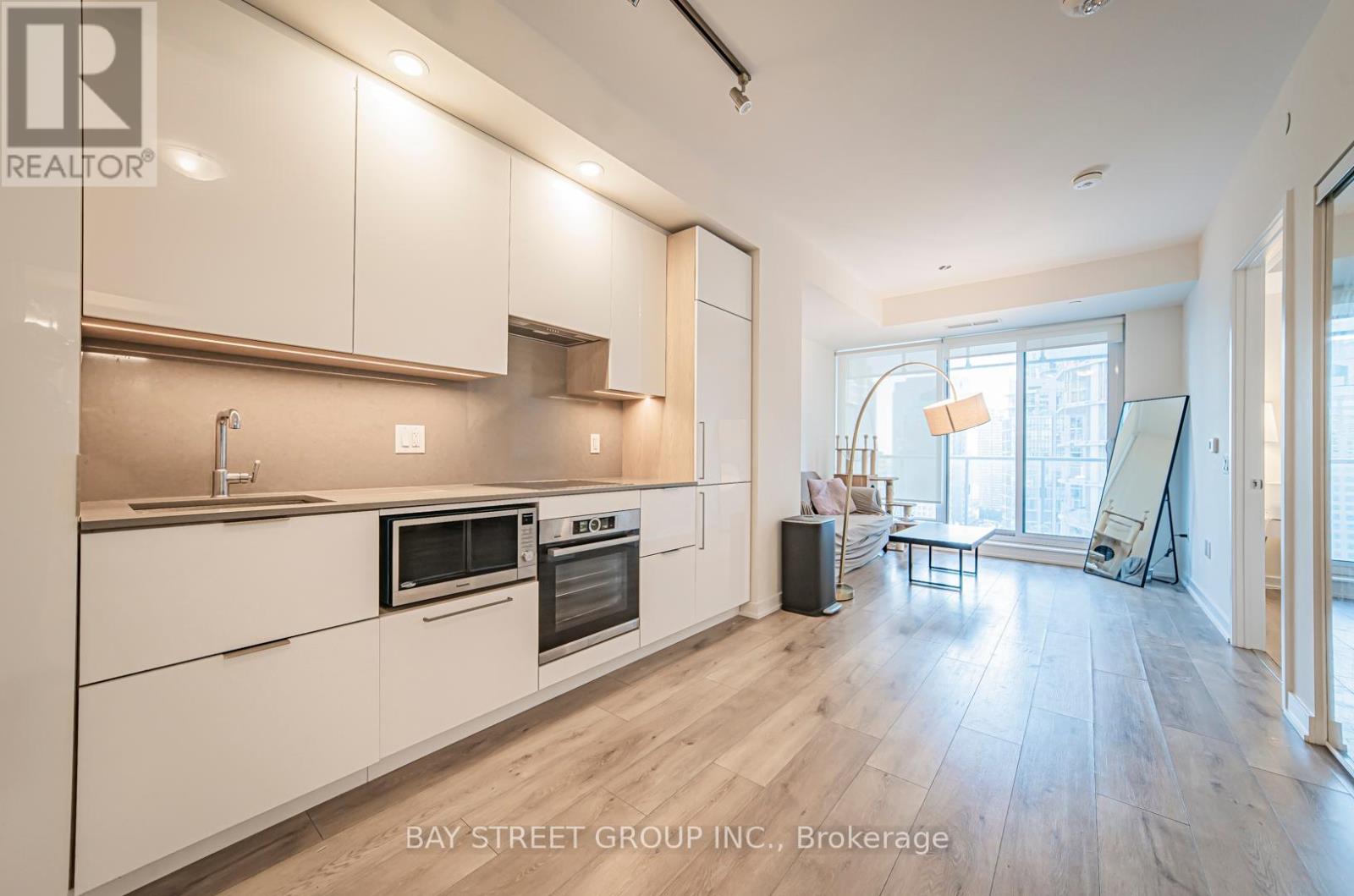 2103 - 28 Freeland Street, Toronto, Ontario  M5E 0E3 - Photo 11 - C12187702