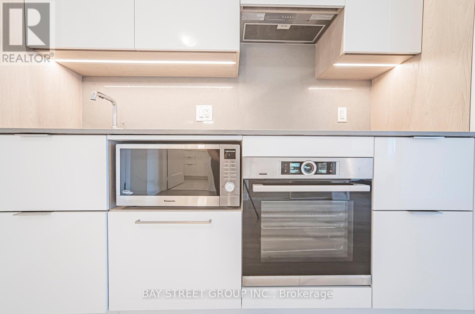 2103 - 28 Freeland Street, Toronto, Ontario  M5E 0E3 - Photo 31 - C12187702
