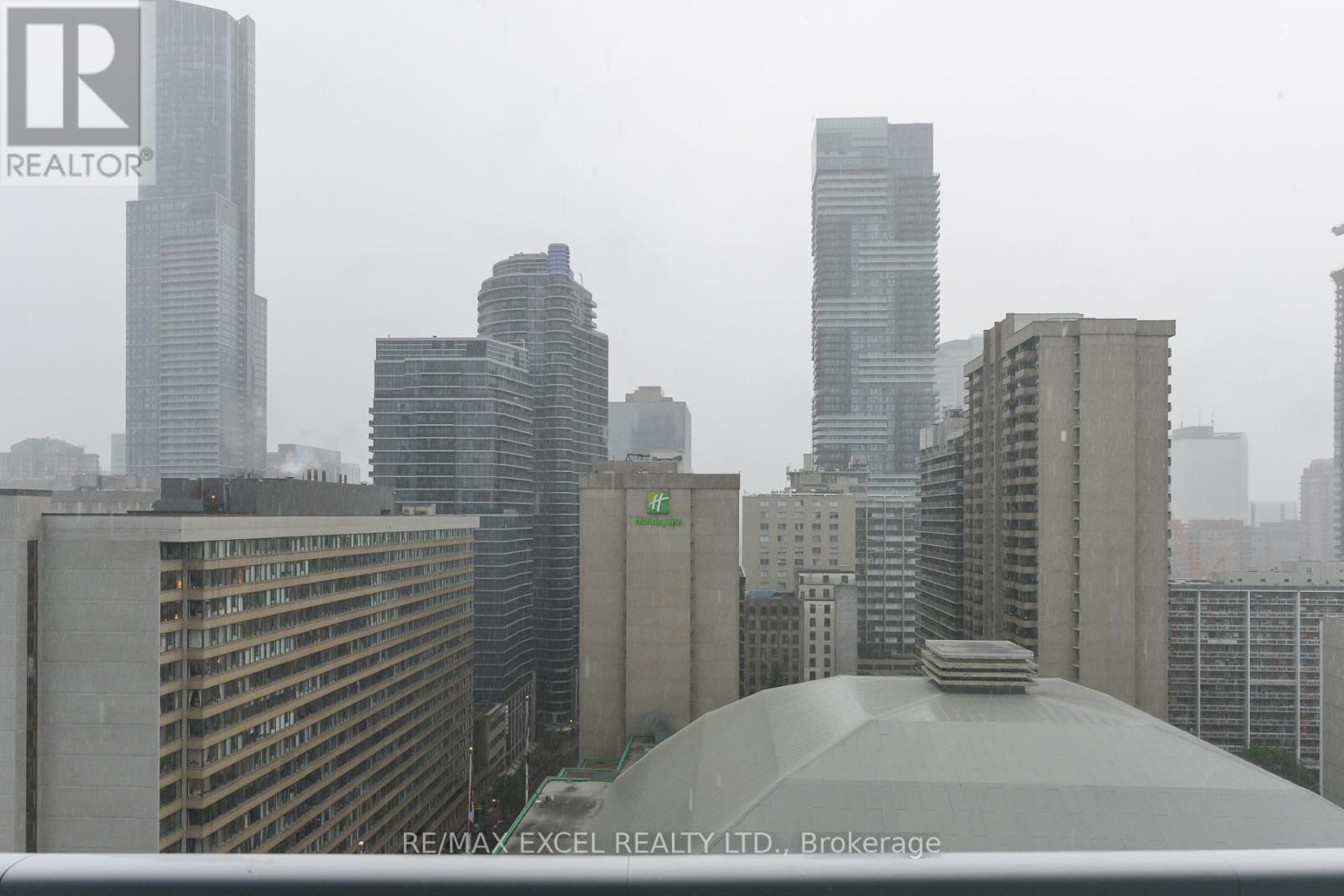 1904 - 403 Church Street, Toronto, Ontario  M4Y 0C9 - Photo 17 - C12187716