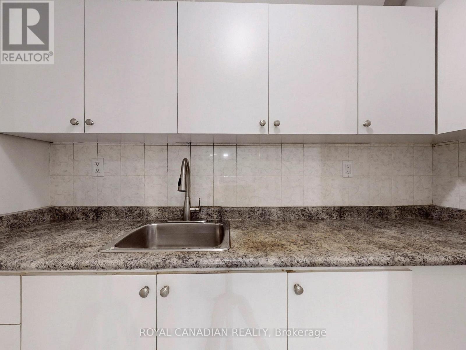 38 Hammersly Boulevard, Markham, Ontario  L6E 0H6 - Photo 35 - N12187727
