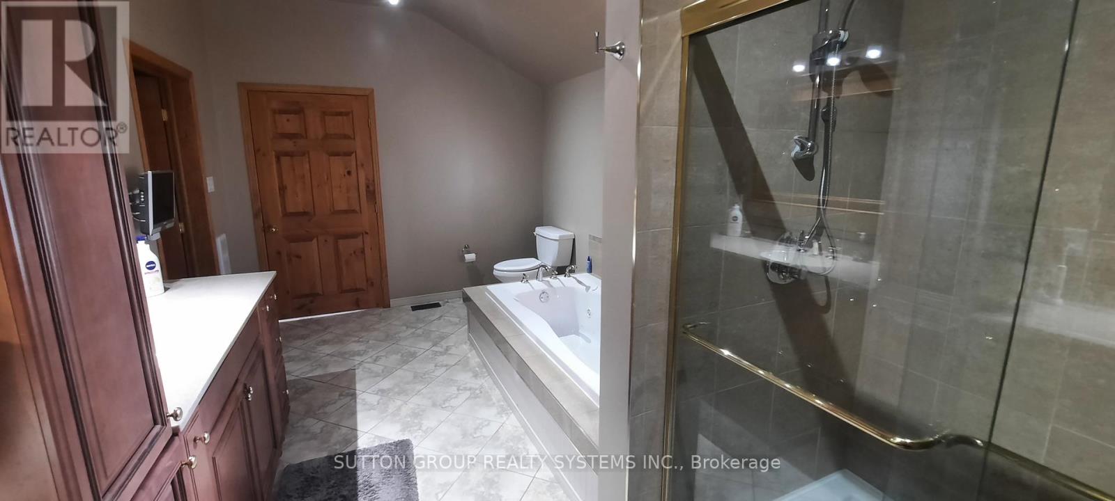 1581 B Lake Joesph Road, Seguin, Ontario  P0C 1H0 - Photo 21 - X12187701