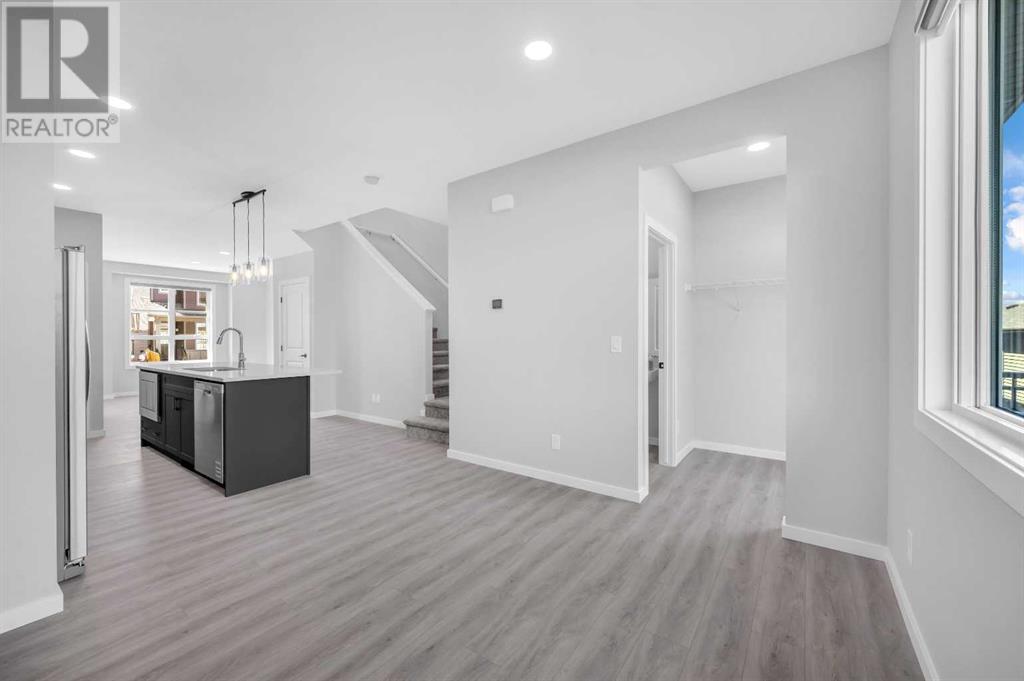 64 Savanna Place Ne, Calgary, Alberta  T3J 5P8 - Photo 16 - A2219182