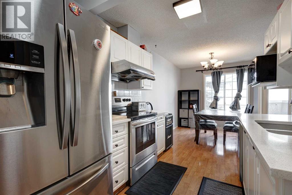 52 Beddington Gardens Ne, Calgary, Alberta  T3K 4N9 - Photo 11 - A2219596