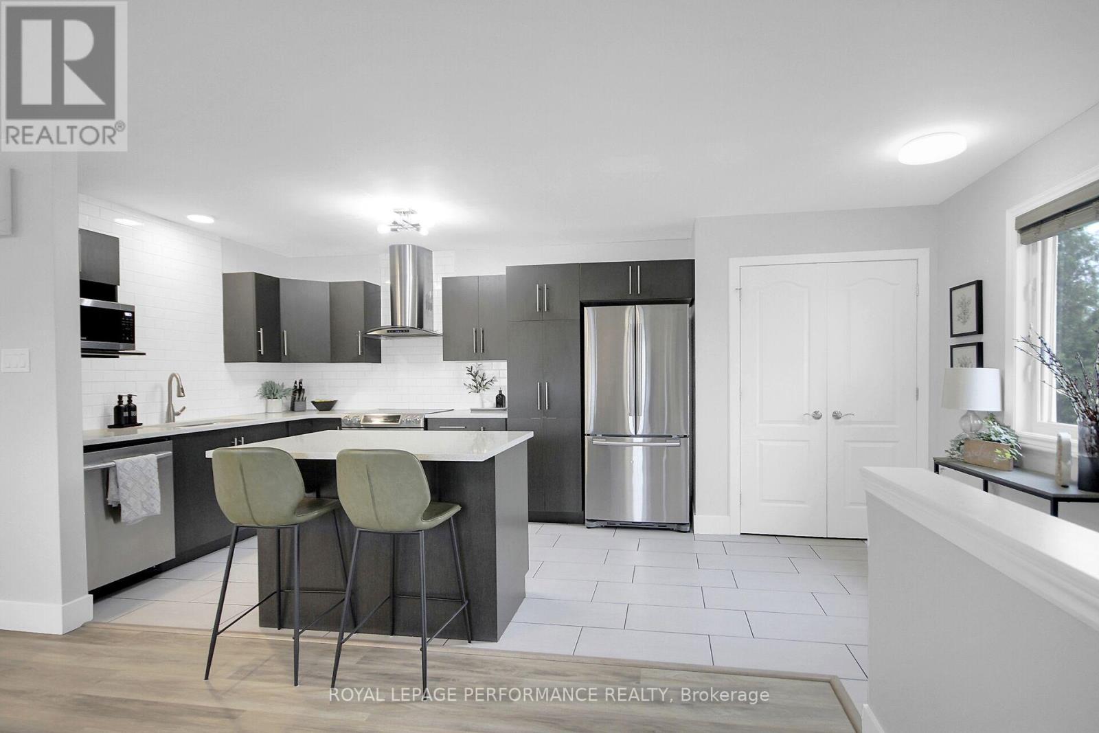 201 - 245 Equinox Drive, Russell, Ontario  K0A 1W1 - Photo 4 - X12187737