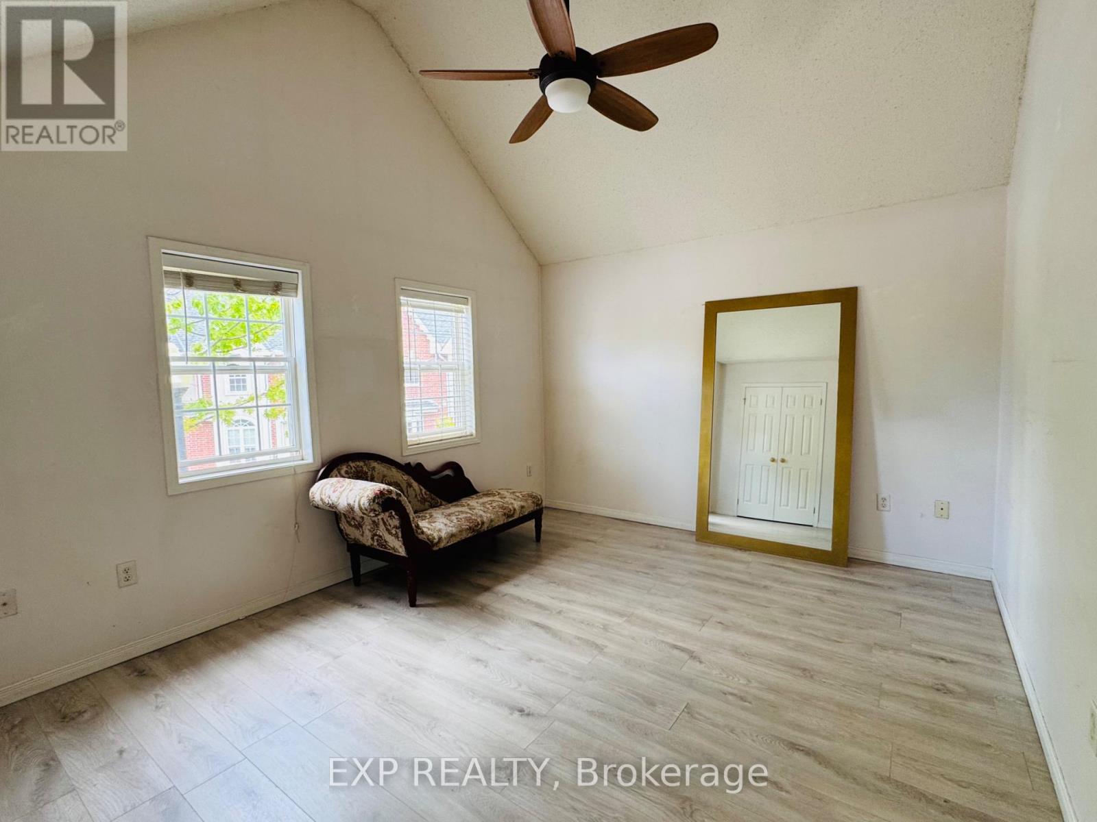64 - 4200 Kilmer Drive, Burlington, Ontario  L7M 4Y3 - Photo 41 - W12186795