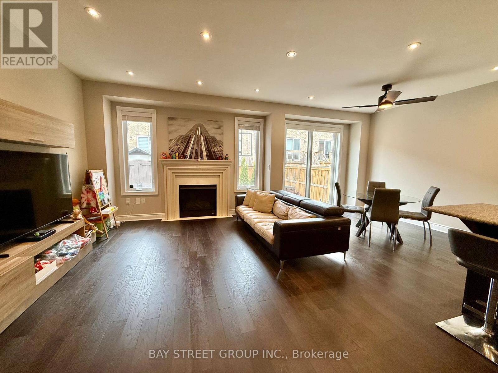 67 Hartney Drive, Richmond Hill, Ontario  L4S 0J9 - Photo 16 - N12187745