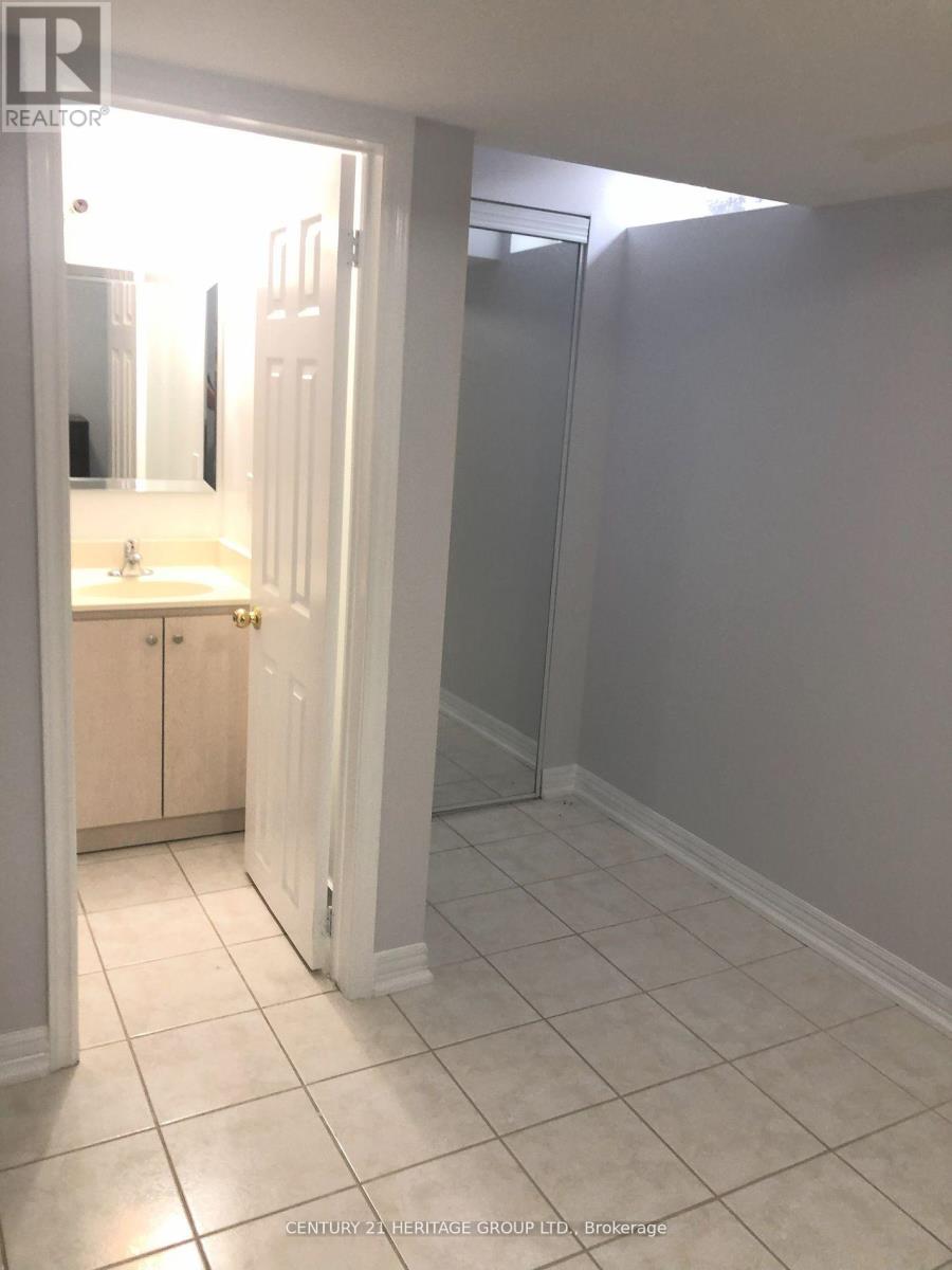 Apt 1 - 16 Cartmel Drive, Markham, Ontario  L3S 1T8 - Photo 7 - N12187751