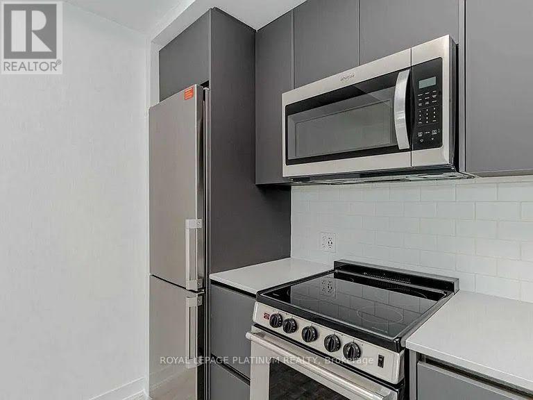 2207 - 251 Manitoba Street S, Toronto, Ontario  M8Y 0C7 - Photo 7 - W12187740