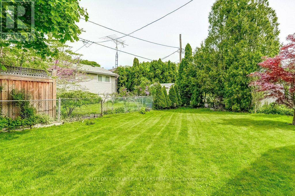 3519 Braemore Place, Burlington, Ontario  L7N 2N1 - Photo 29 - W12185076