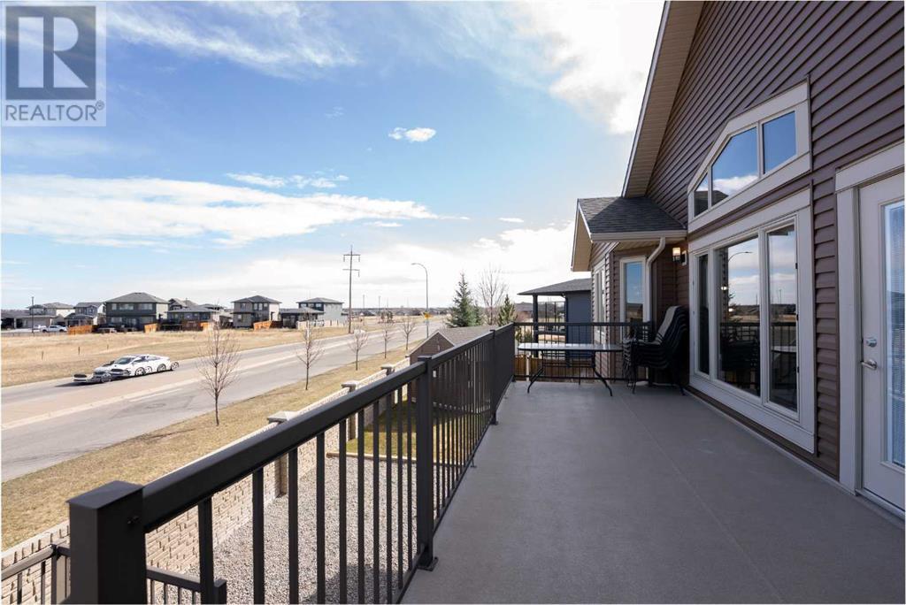 255 Canyon Estates Way W, Lethbridge, Alberta  T1K 5W7 - Photo 35 - A2208299