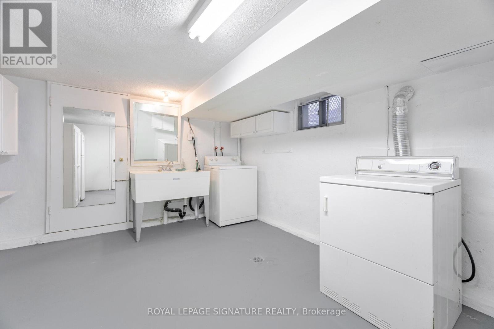 443 Brock Avenue, Toronto, Ontario  M6H 3N7 - Photo 34 - C12186470