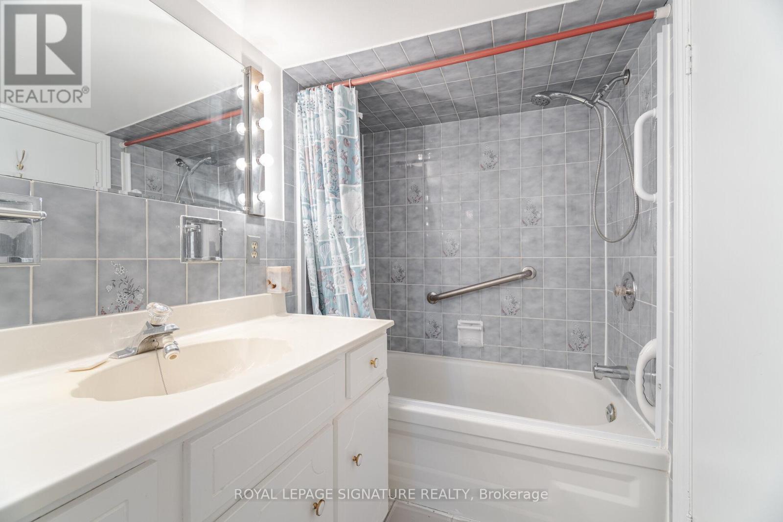 443 Brock Avenue, Toronto, Ontario  M6H 3N7 - Photo 32 - C12186470