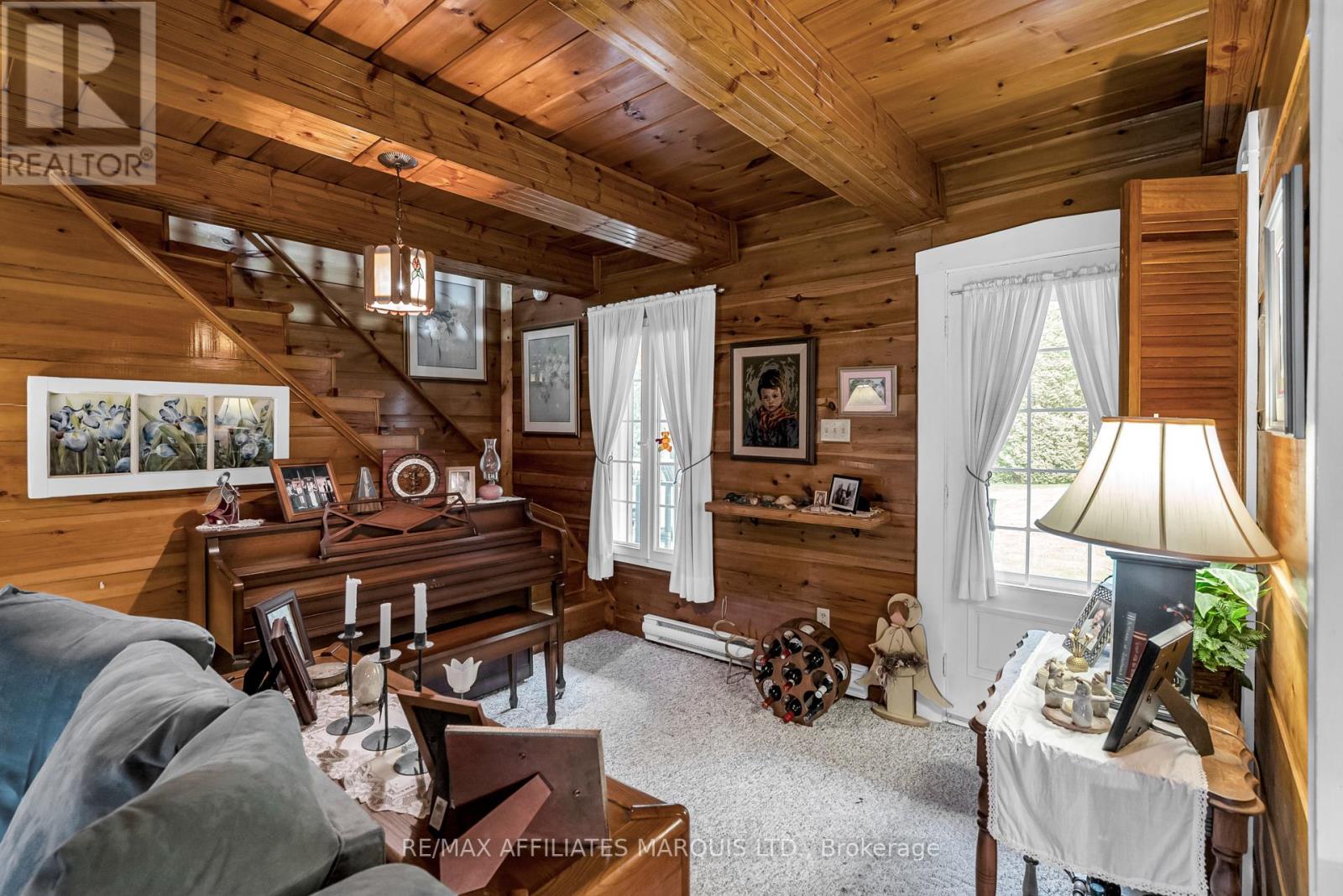 17228 Headline Road W, South Stormont, Ontario  K0C 1P0 - Photo 8 - X12187785
