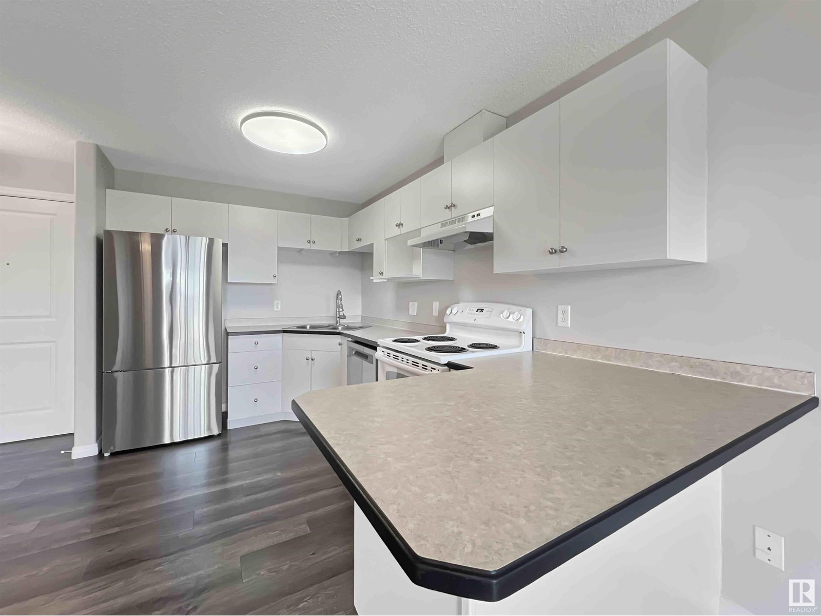 #520 10535 122 St Nw, Edmonton, Alberta  T5N 4B7 - Photo 8 - E4439810