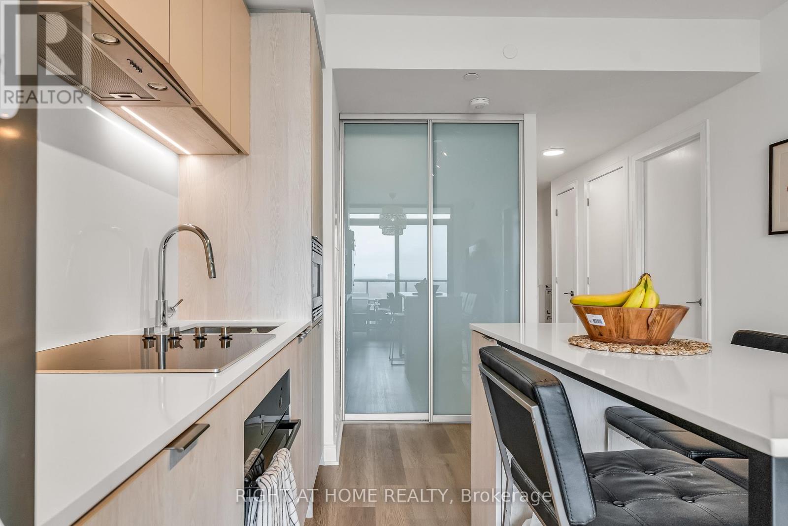 1520 - 86 Dundas Street E, Mississauga (Cooksville), Ontario  L5A 1W4 - Photo 15 - W12187783