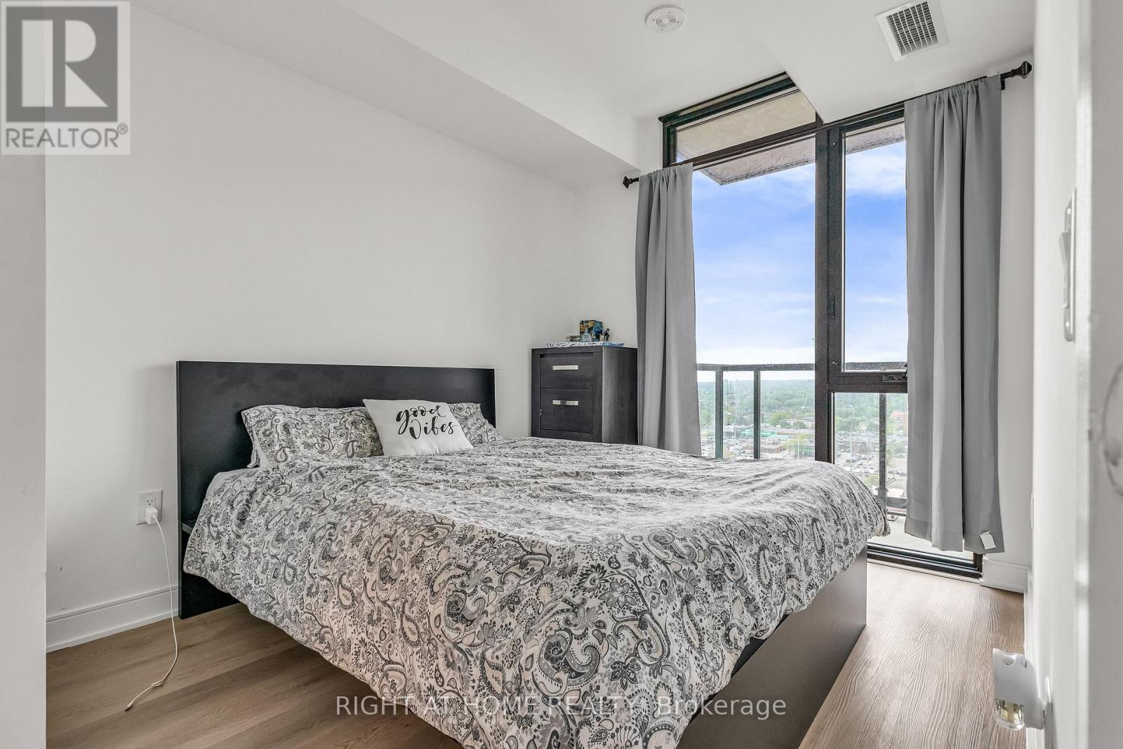 1520 - 86 Dundas Street E, Mississauga, Ontario  L5A 1W4 - Photo 24 - W12187783