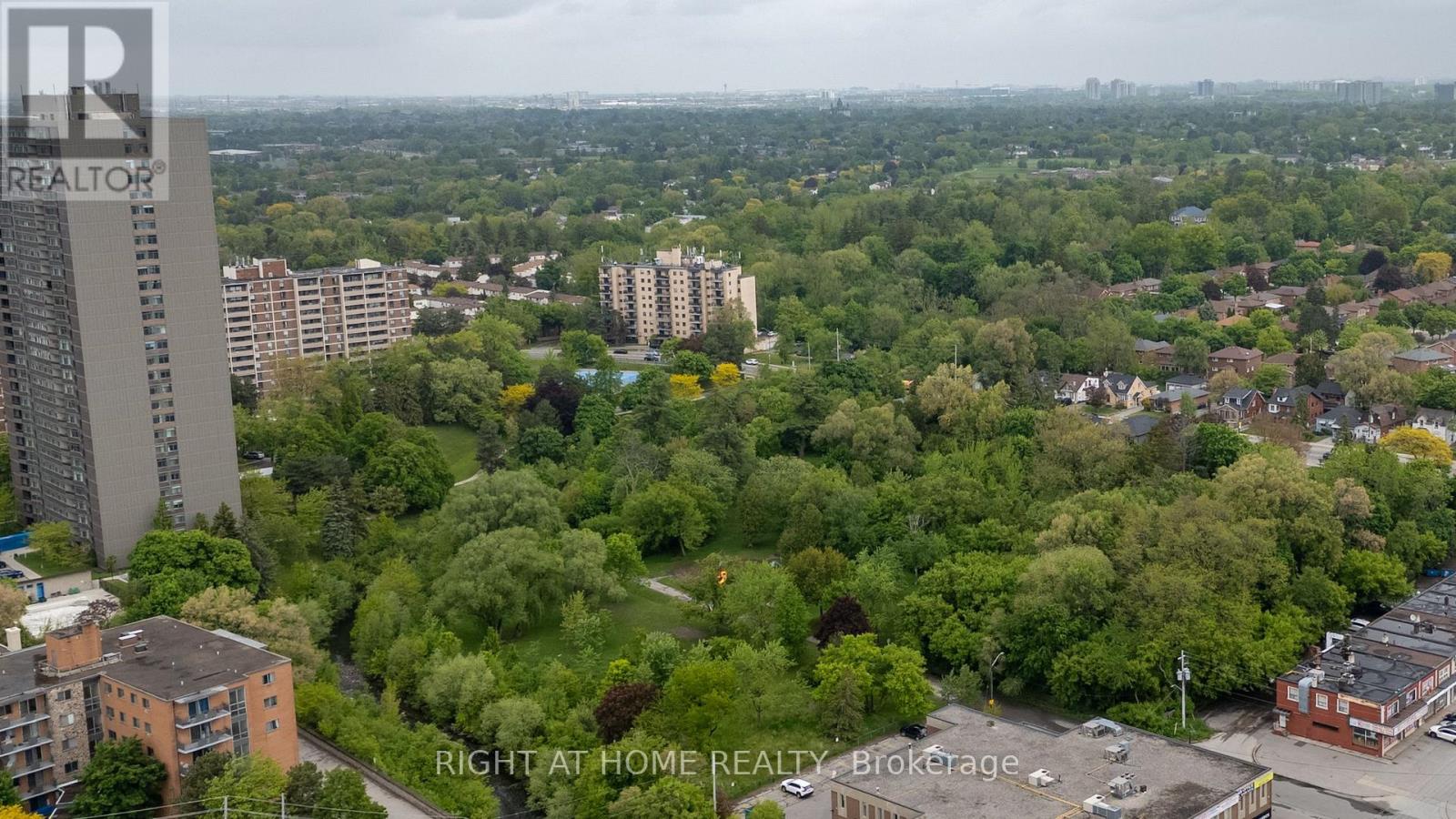 1520 - 86 Dundas Street E, Mississauga, Ontario  L5A 1W4 - Photo 44 - W12187783