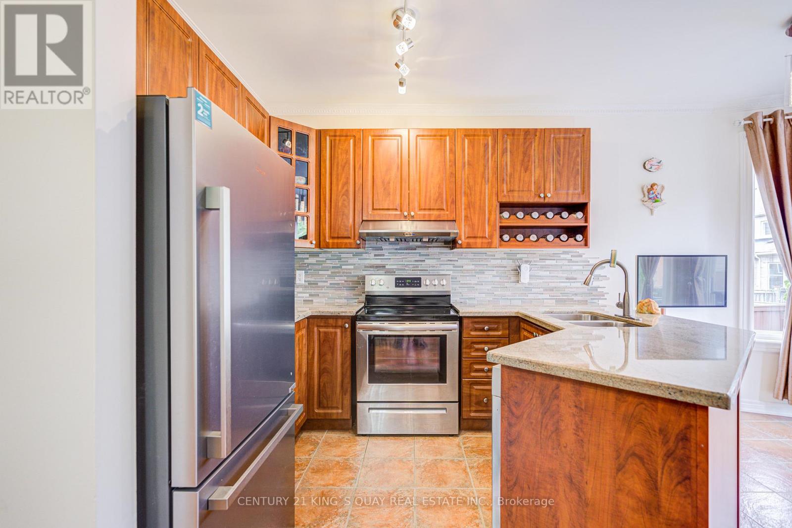 40 Pexton Avenue, Richmond Hill, Ontario  L4E 4Y4 - Photo 16 - N12187353