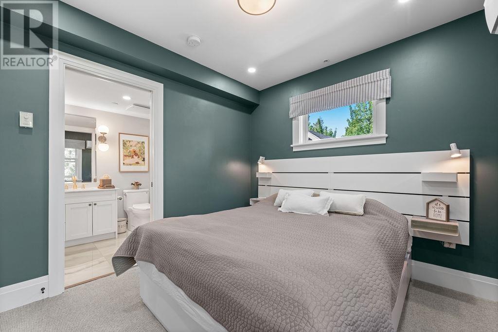 Listing Picture 17 of 38 : 1110 W 15TH AVENUE, Vancouver / 溫哥華 - 魯藝地產 Yvonne Lu Group - MLS Medallion Club Member