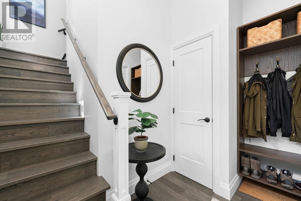 Property at 1110 W 15TH AVENUE image 4