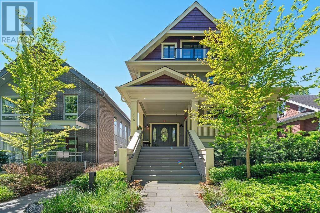 Property at 1110 W 15TH AVENUE image 1